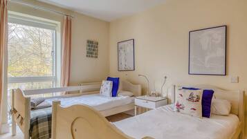 5 habitaciones, wifi gratis y ropa de cama