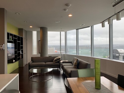 Domicile Suites at Soma Towers