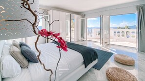 4 bedrooms, in-room safe, desk, iron/ironing board - Majestic Panorama Ocean View Villa Multicolor LED XXL Pool Ibiza Town (Can Furnet)