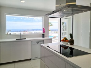 Fridge, microwave, oven, stovetop - Majestic Panorama Ocean View Villa Multicolor LED XXL Pool Ibiza Town (Can Furnet)