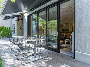 Terrace/patio