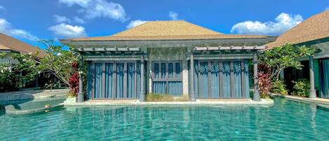 Premier 2 Bedroom Pool Access | Coffres-forts dans les chambres, bureau