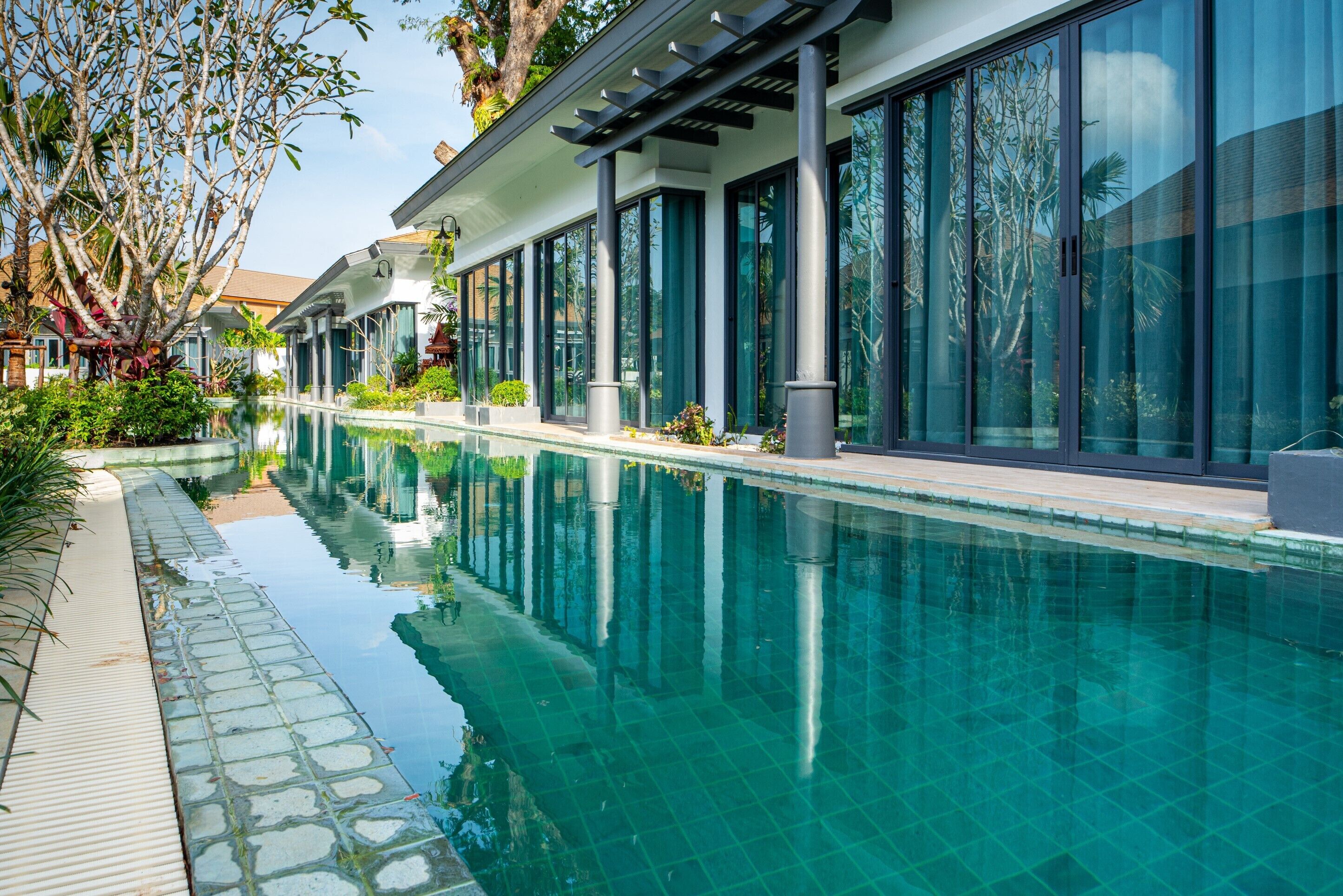 Deluxe Pool Access | Piscina privada