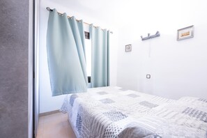 2 bedrooms, iron/ironing board - Ref. MAS OLIVA 3 (L'Escala)