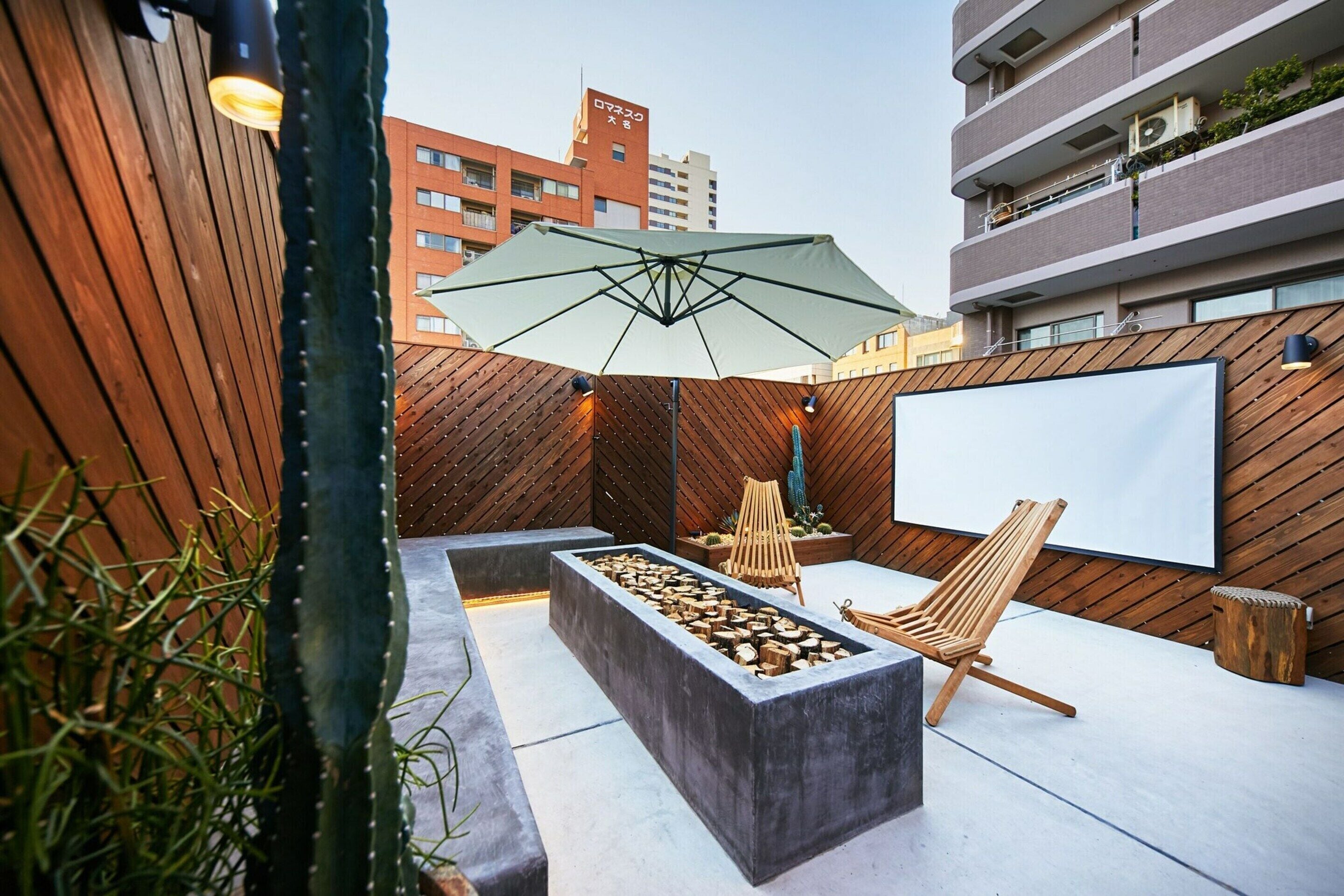 terrace/patio