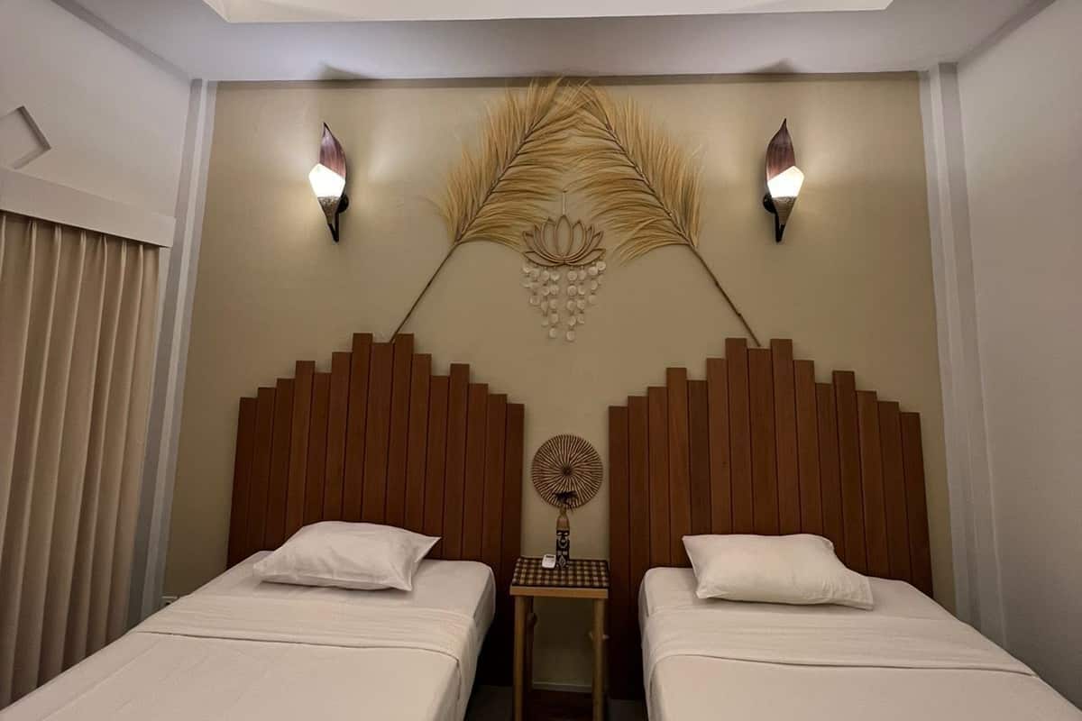 Superior Twin Room, 1 Bedroom, Non Smoking | 1 bedroom, in-room safe, free WiFi, bed sheets