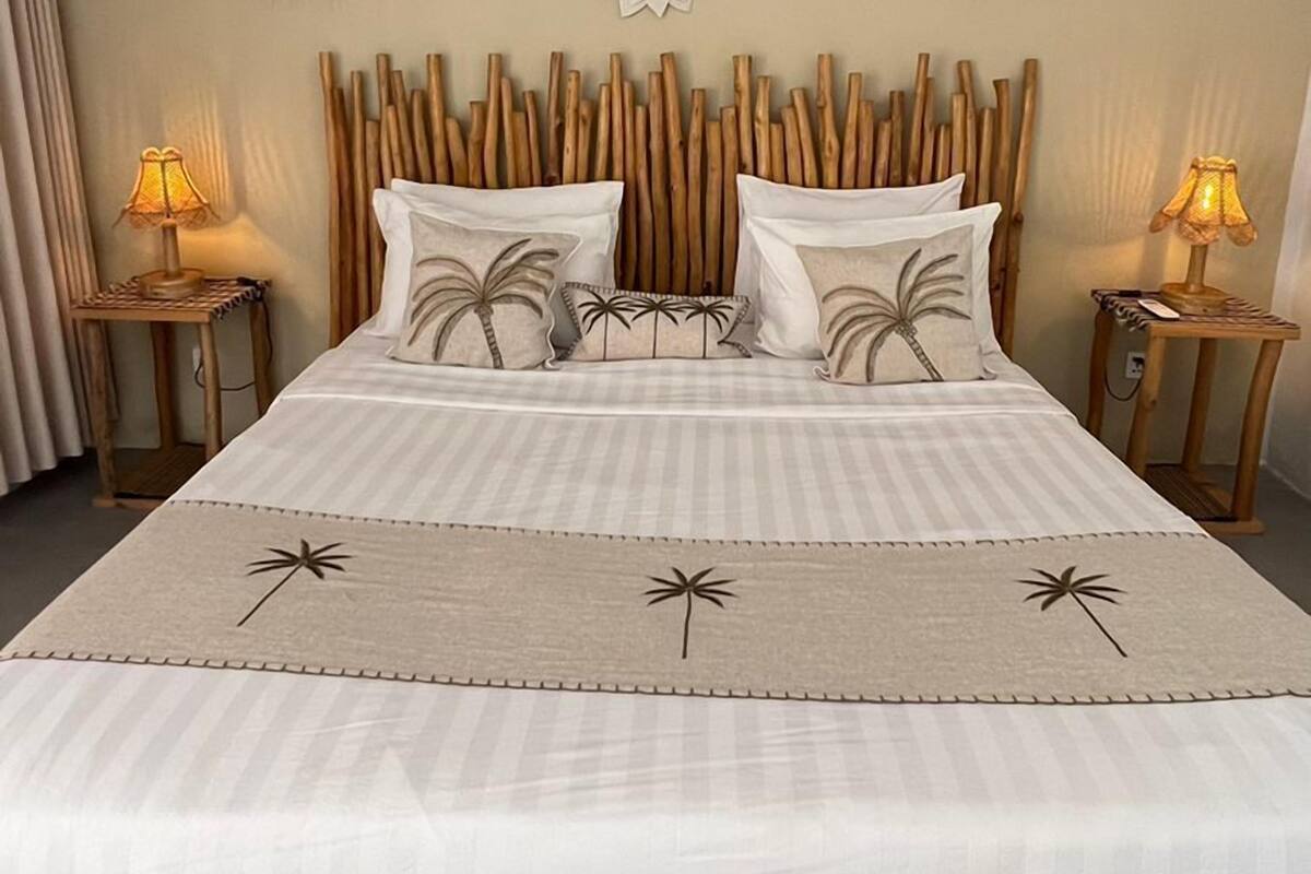 Phòng đôi Deluxe, 1 phòng ngủ, không hút thuốc, quang cảnh hồ bơi | Két bảo mật tại phòng, truy cập Internet không dây miễn phí 