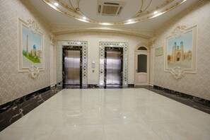 Interior - Grand Hotel Sogdiana (Samarkand)