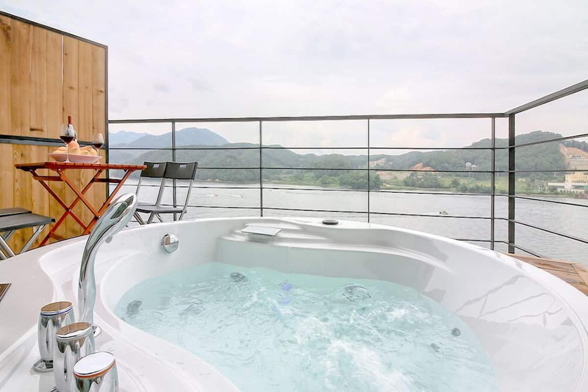 Room (301(3F,Open air SPA))