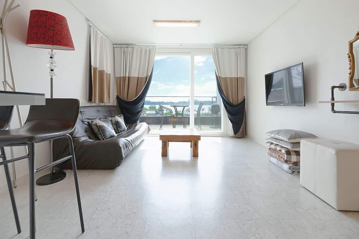 Habitación (Eye)