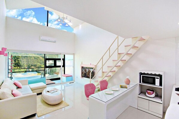 ルーム (Peach(2F,SPA)) | リビングルーム