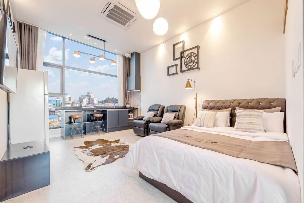 Room (Encore (Front Ocean view))