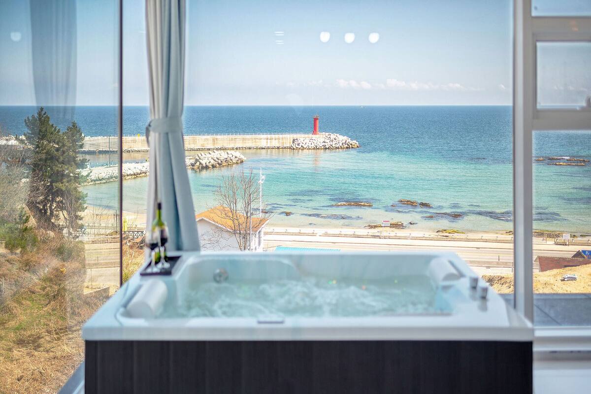 Room (B302(Spa)) | 12 bedrooms