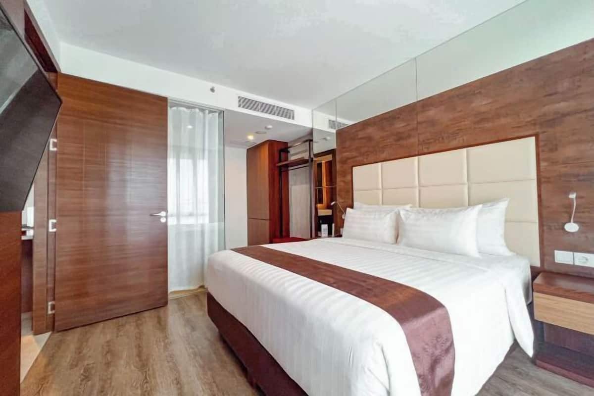 1 habitación, minibar y caja de seguridad en la habitación