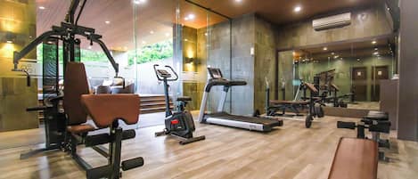 ジム