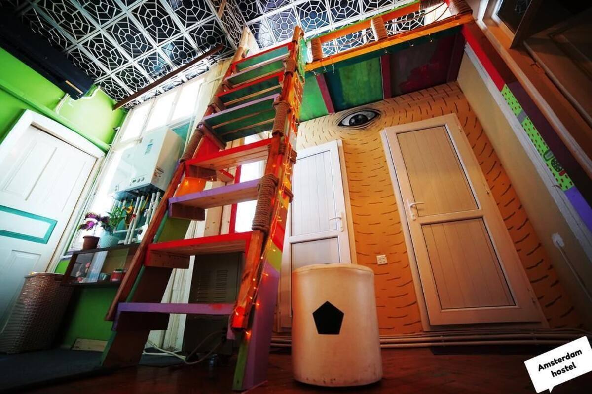 Economy Room