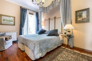 3 chambres, fer et planche à repasser, lit parapluie, Wi-Fi gratuit