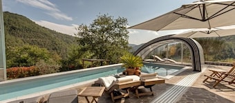 Villa DeiMori LaMassa Exclusive use heated pool