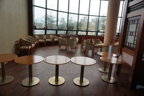 บริเวณนั่งเล่นที่ล็อบบี้