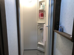 Bruser på badeværelset