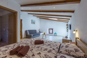 Room - Hiza Bratovici (Porec)