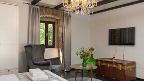 Villa | 3 bedrooms, desk, iron/ironing board, cribs (free) - Villa K2n (Porec)