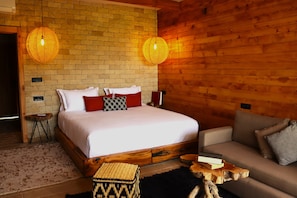 Luksus-dobbeltrom | Sengetøy av topp kvalitet, strykejern/-brett og wi-fi (inkludert)