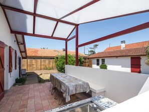 Outdoor dining - House Biscarrosse Beach 10 pers, WIFI, pets allowed (Biscarrosse Plage)