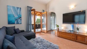 Unclassified image, 3 of 47, button - Villa Iva & Mia (Porec)