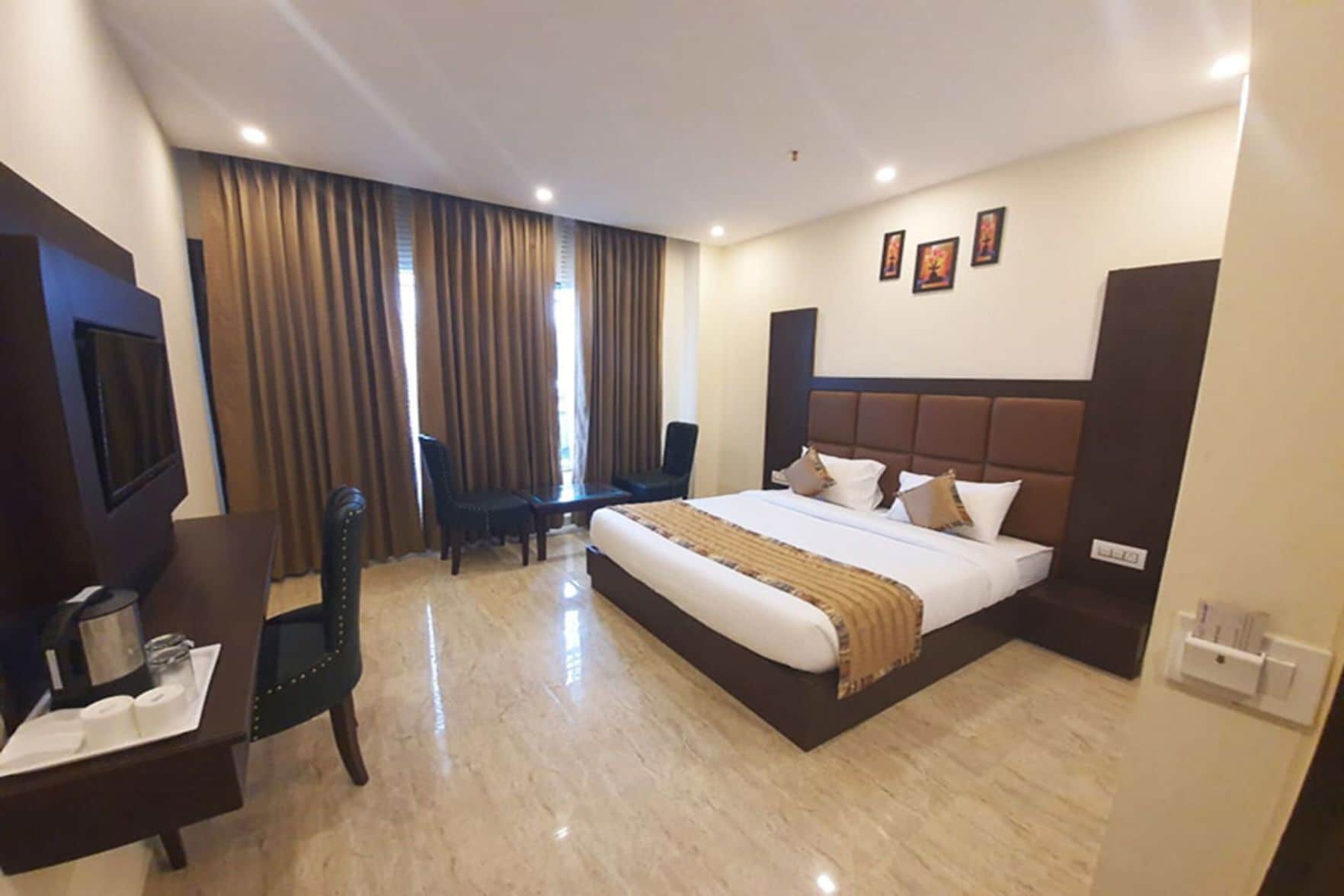 Decoración personalizada, muebles diferentes y wifi gratis 