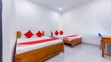 Kamar Quadruple Deluks | Minibar, Wi-Fi gratis, dan seprai linen