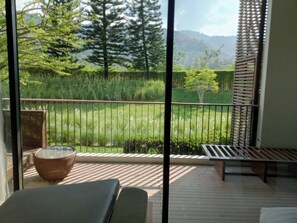 Junior Suite Garden View | Individually decorated, soundproofing, free WiFi, bed sheets - Zen Next Khao Yai (Pak Chong)