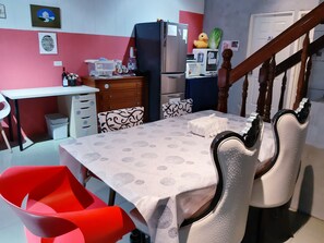 Interior - Taoyuan Airport Rory Harbor Hostel (Taoyuan City)