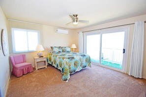 Townhome, 4 Bedrooms