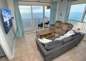 Flat-screen TV - Ocean Front!!!  Two bedroom plus bunk beds. Walk right out to the Beach!!! (Panama City Beach)
