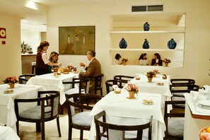 Restaurant - Hotel Atlantis (Barcelona)