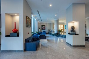 Sala de estar en el lobby