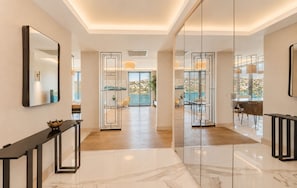 Premium Suites, Sea View