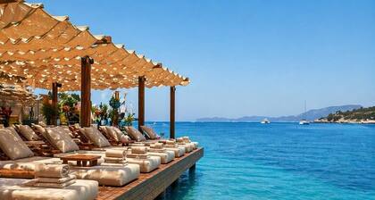 Mare Deluxe Residences & Villas