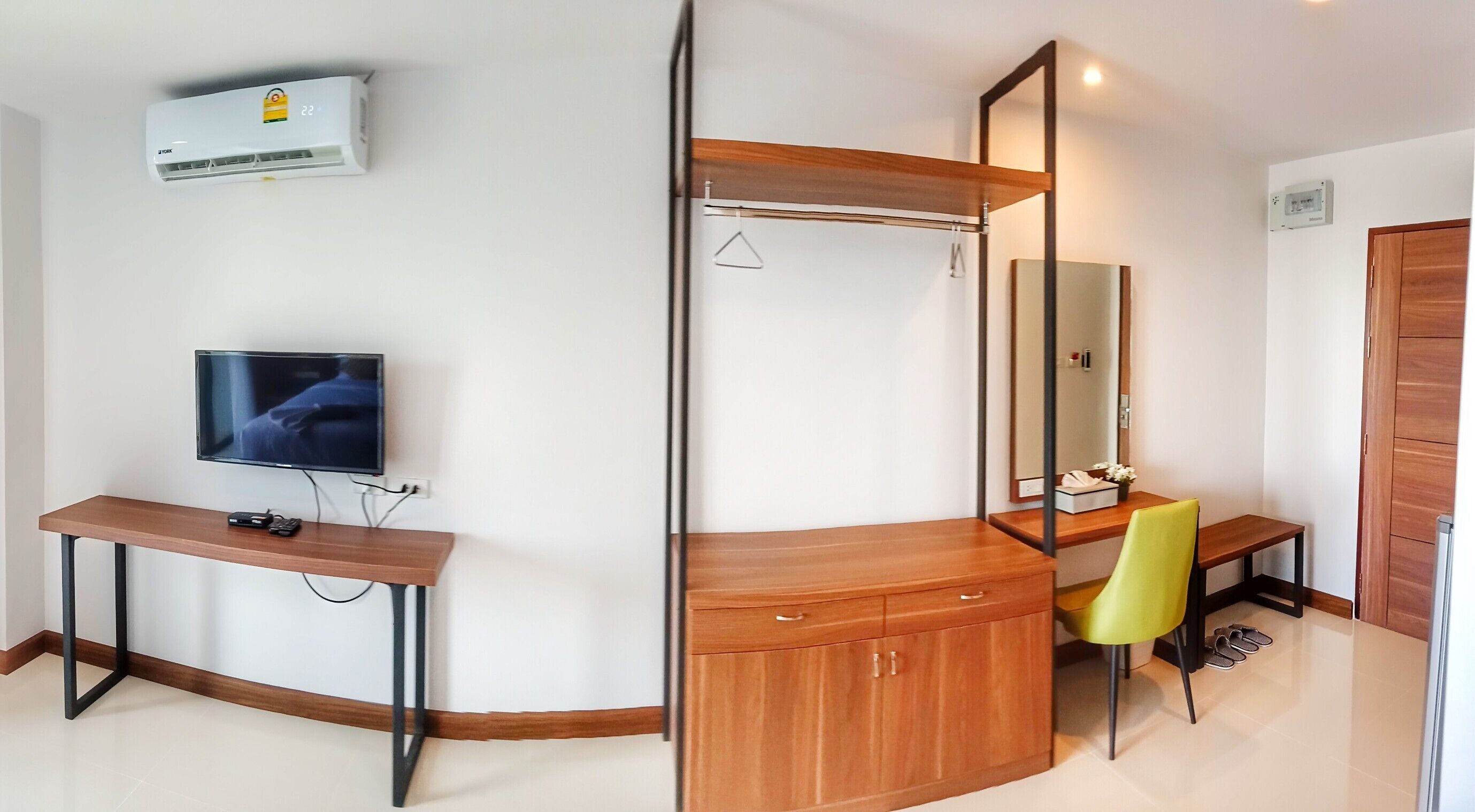 32-inch led tv with satellite channels, tv