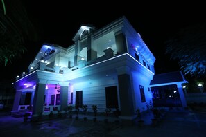 Front of property - evening/night - Novem Inn & Holidays (Sylhet)