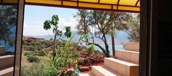 Nice apartment by the lake 4579