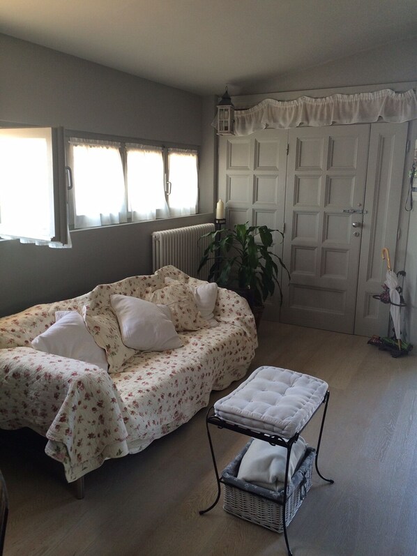 Business Twin Room, Private Bathroom (Mansarda Terrazza) | Lounge