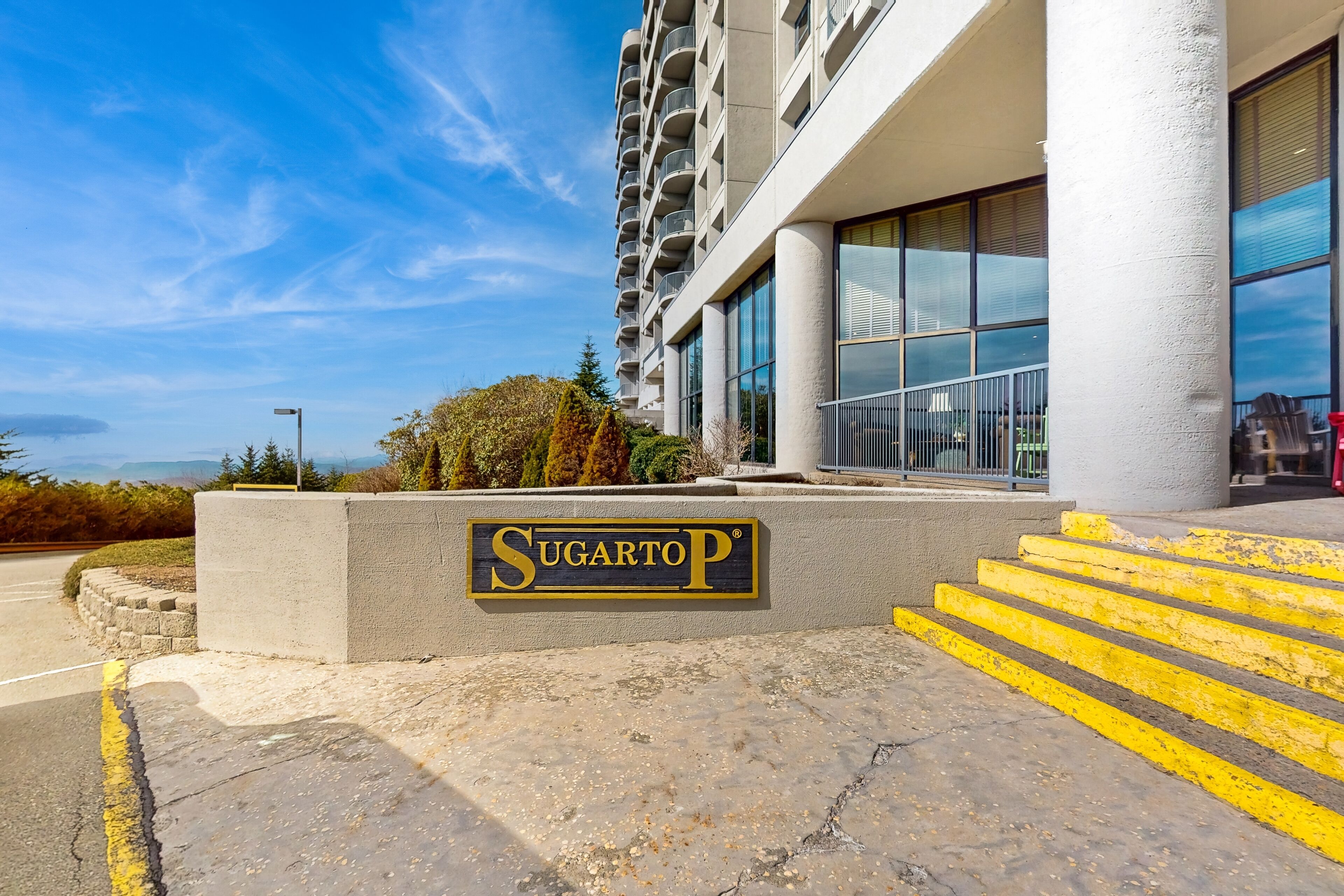 تفاصيل الفندق من الخارج