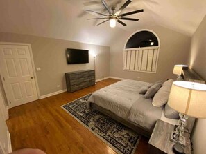 6 chambres, fer et planche à repasser, lit parapluie, Wi-Fi gratuit