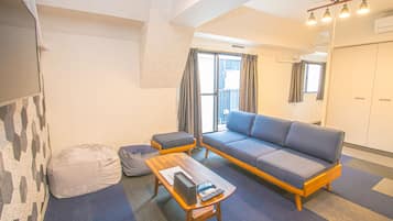 Deluxe Room (4F) | Free WiFi, bed sheets