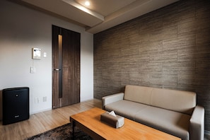 Executive Apartment, 1 Bedroom, Non Smoking, City View | Living area | Flat-screen TV - Crice Hotel Namba II (Osaka)