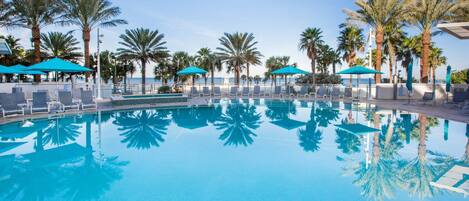 Indoor pool, outdoor pool