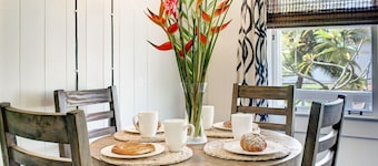 Waimea Beach Cottage by Destination Kauai - Charming 2BD, A/C, Walk to Ocean/Pier