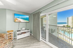 TV, stereo - Tradewinds 406 (Orange Beach)